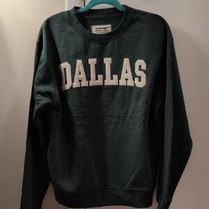New York Popular Dark Green "Dallas"  Crewneck Sweater NWT
